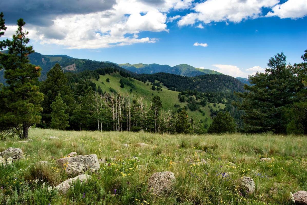 Apache Village 3, Queen Bed, Midtown, Sleeps 2 Ruidoso Exterior foto